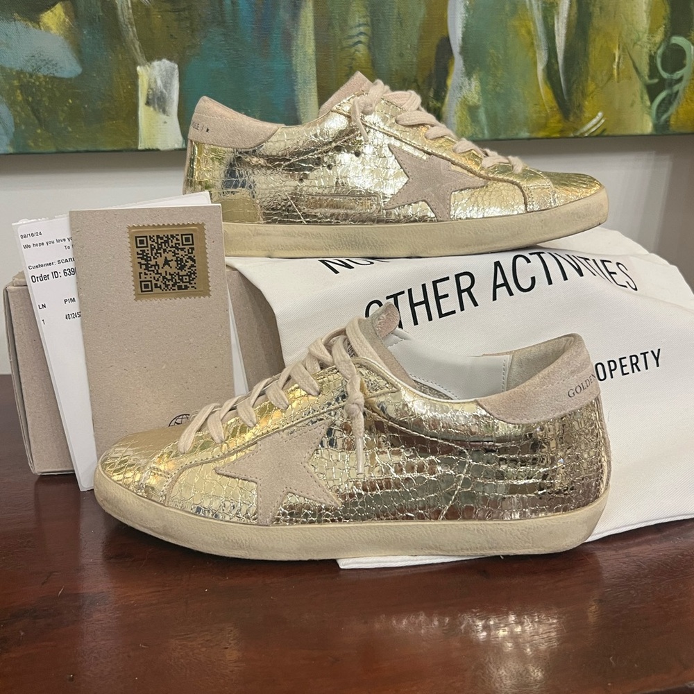 Golden Goose Gold Sneakers Unique Artistic Flair